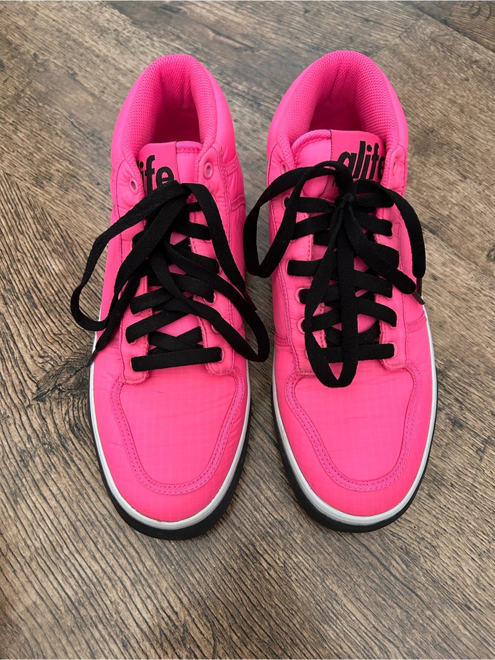 Alife Hot Pink Sneakers made in Korea 🇰🇷